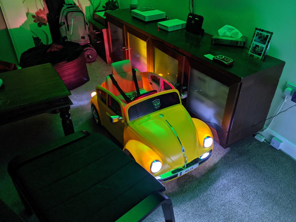 Top 4 VW Kids Battery Electric Ride On Cars Sold By RiiRoo