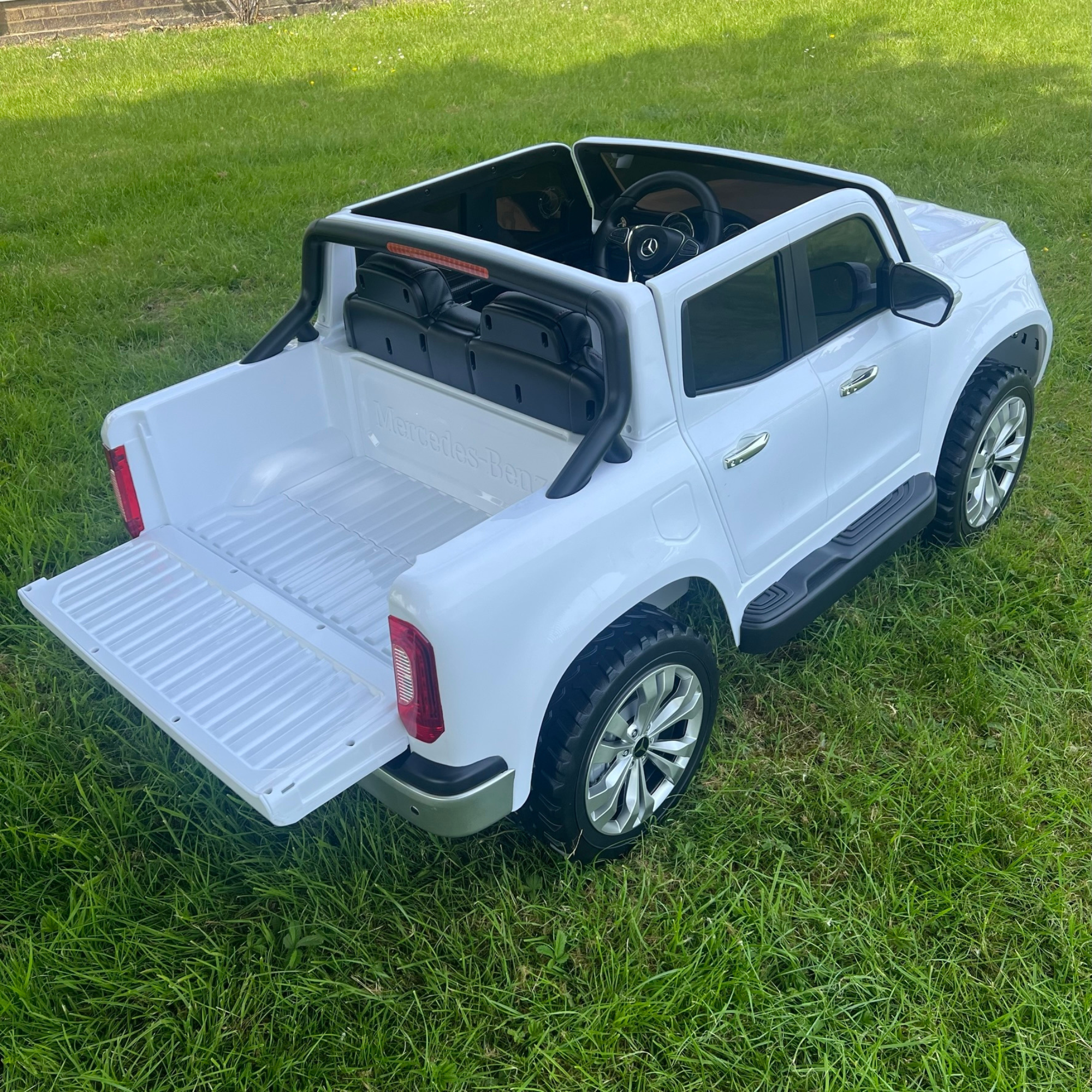 24V Mercedes Benz X Class