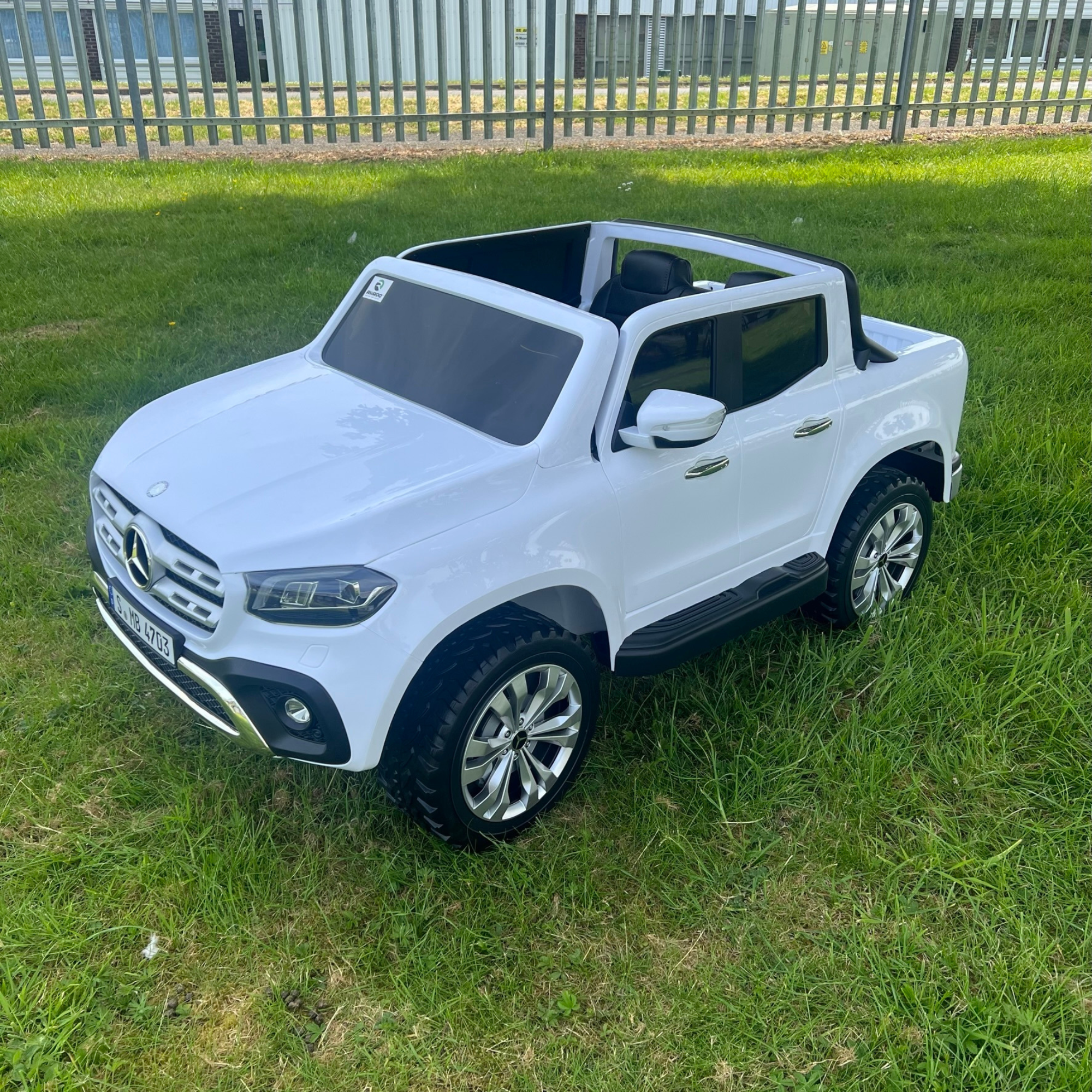 24V Mercedes Benz X Class