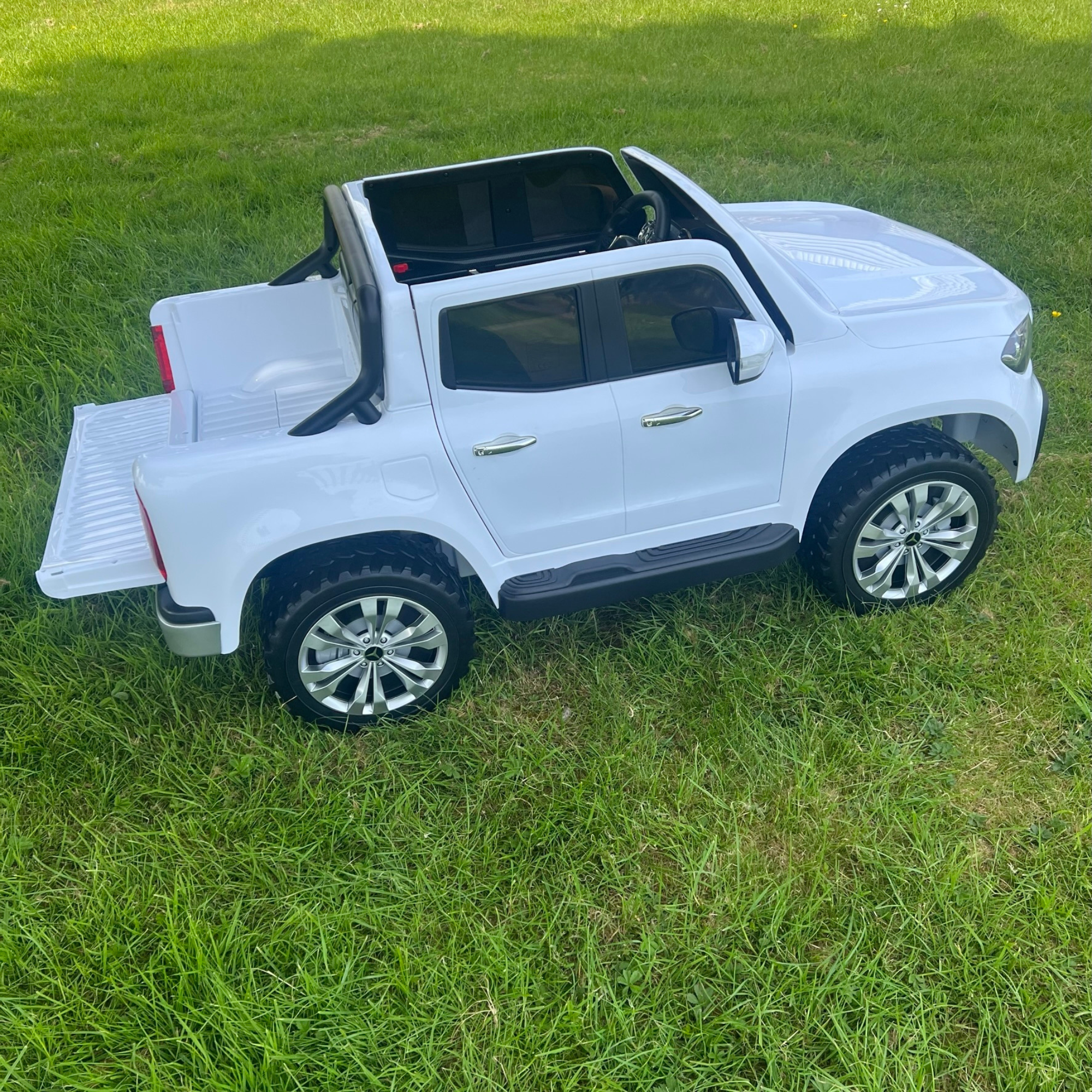 24V Mercedes Benz X Class