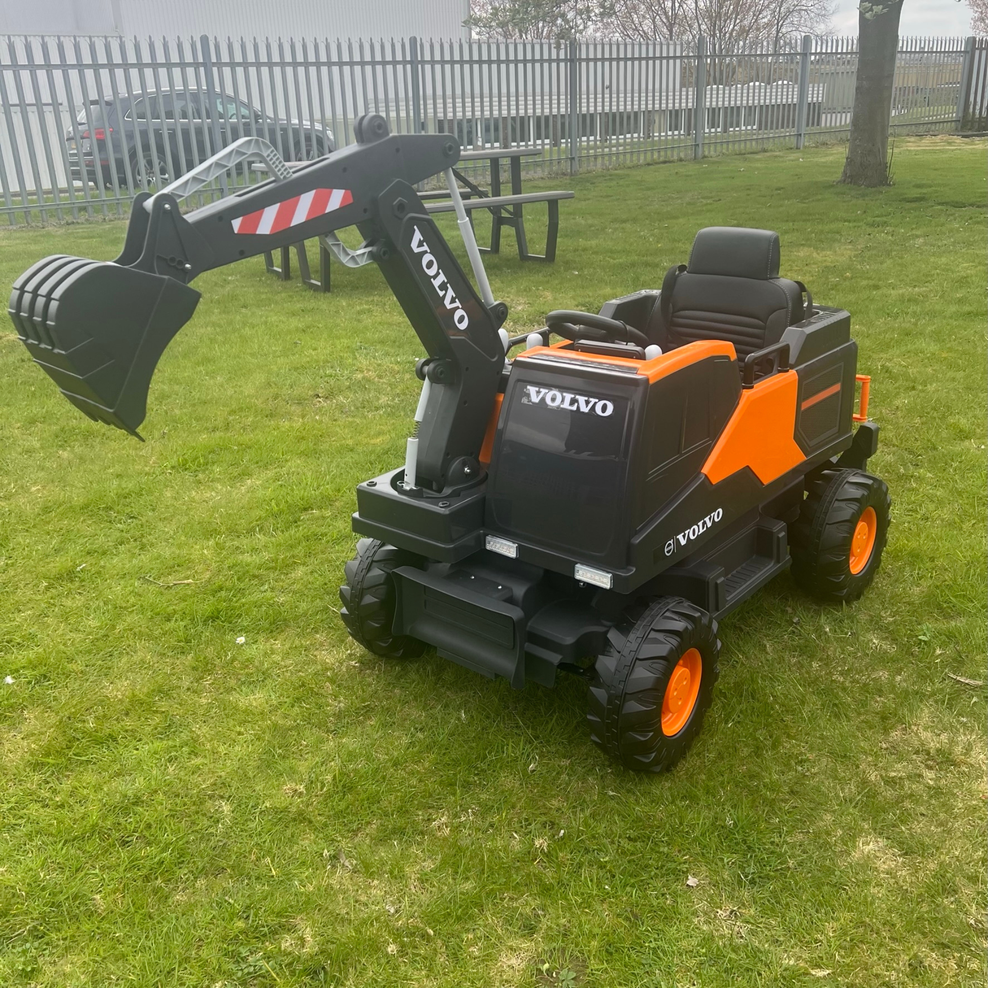 Kids Volvo Excavator