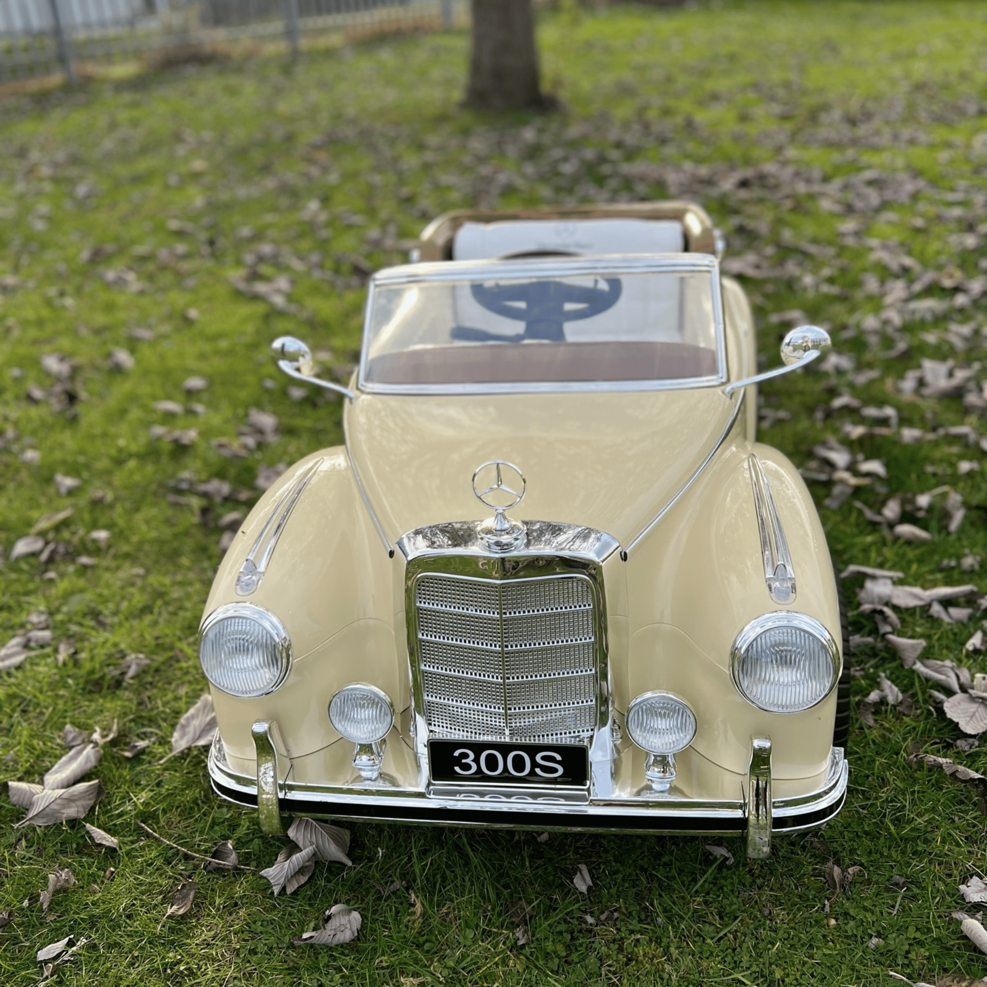 Mercedes Benz Classic 300S