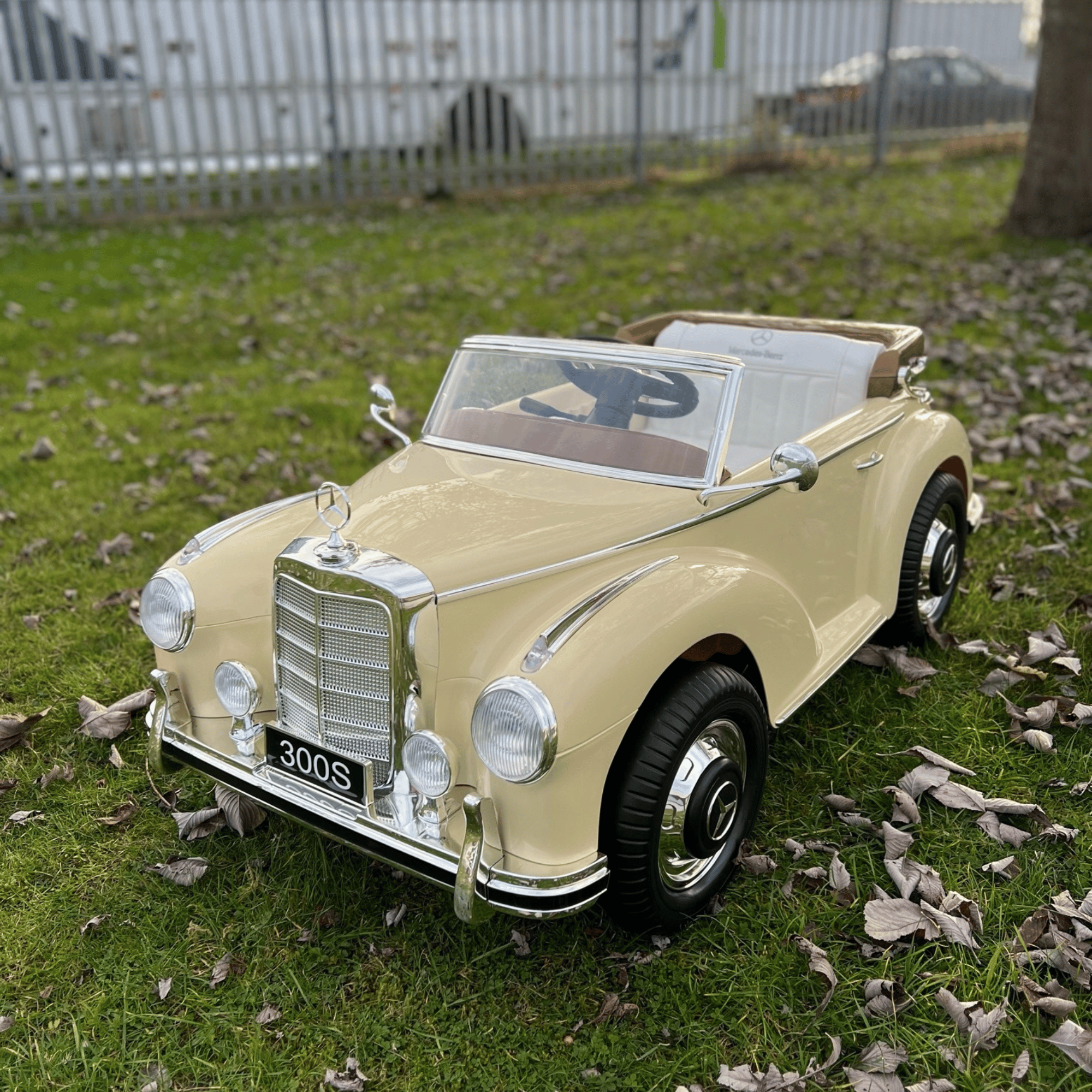 Mercedes Benz Classic 300S