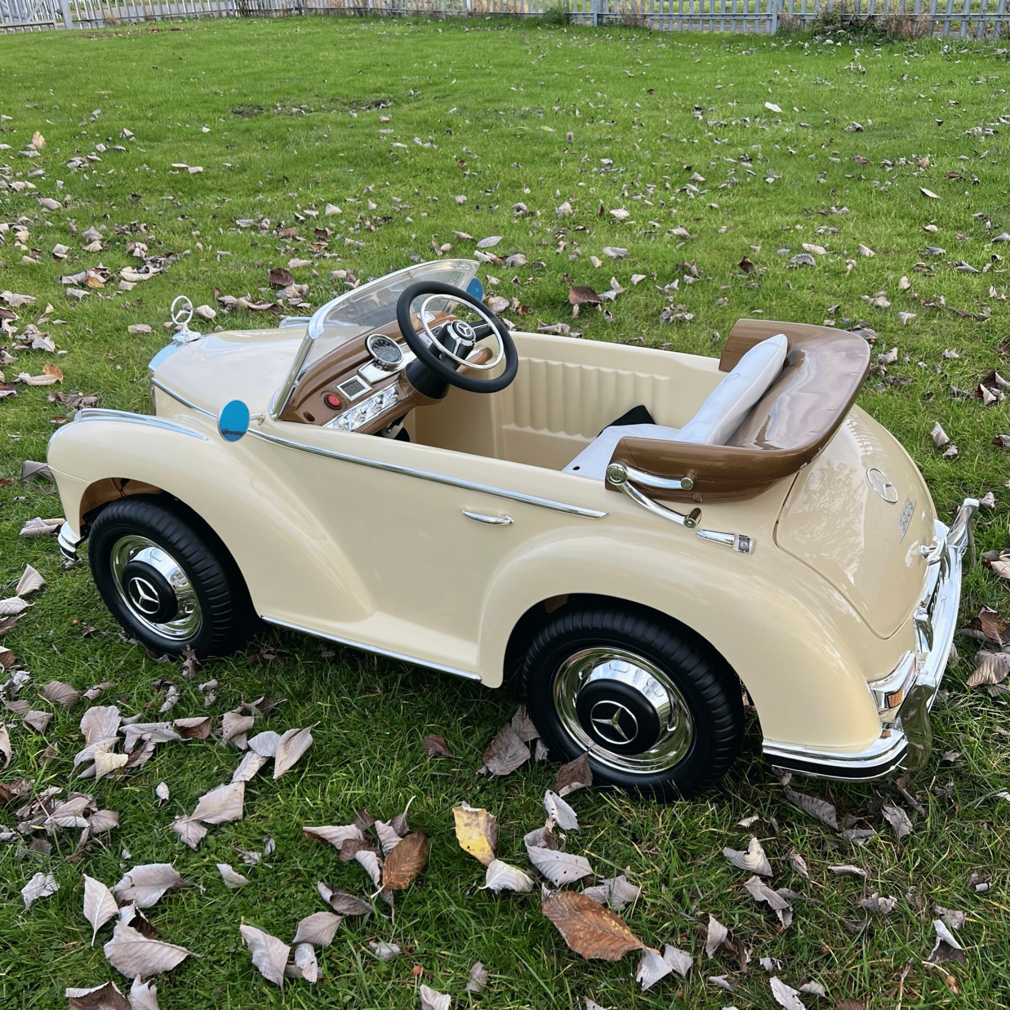 Mercedes Benz Classic 300S