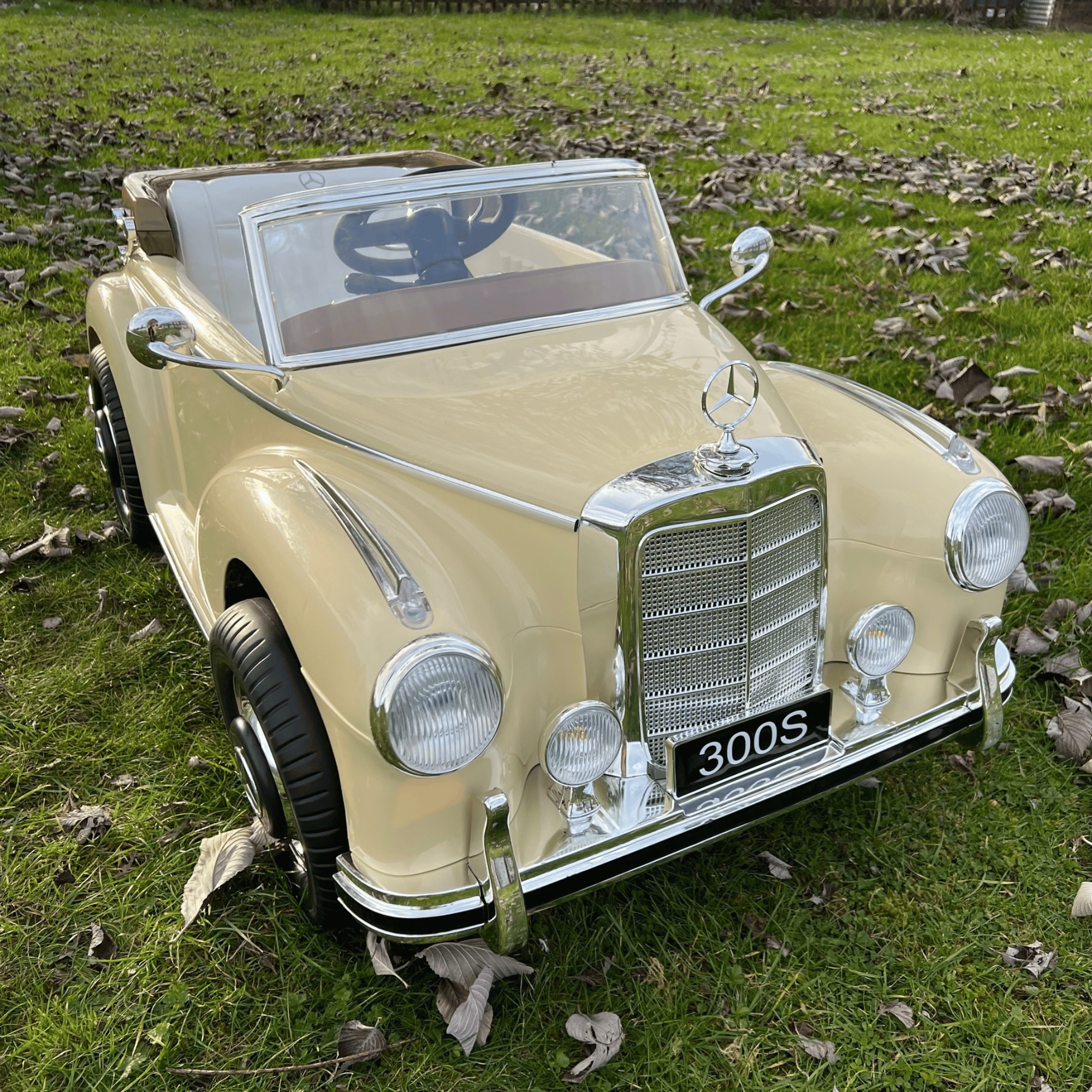 Mercedes Benz Classic 300S