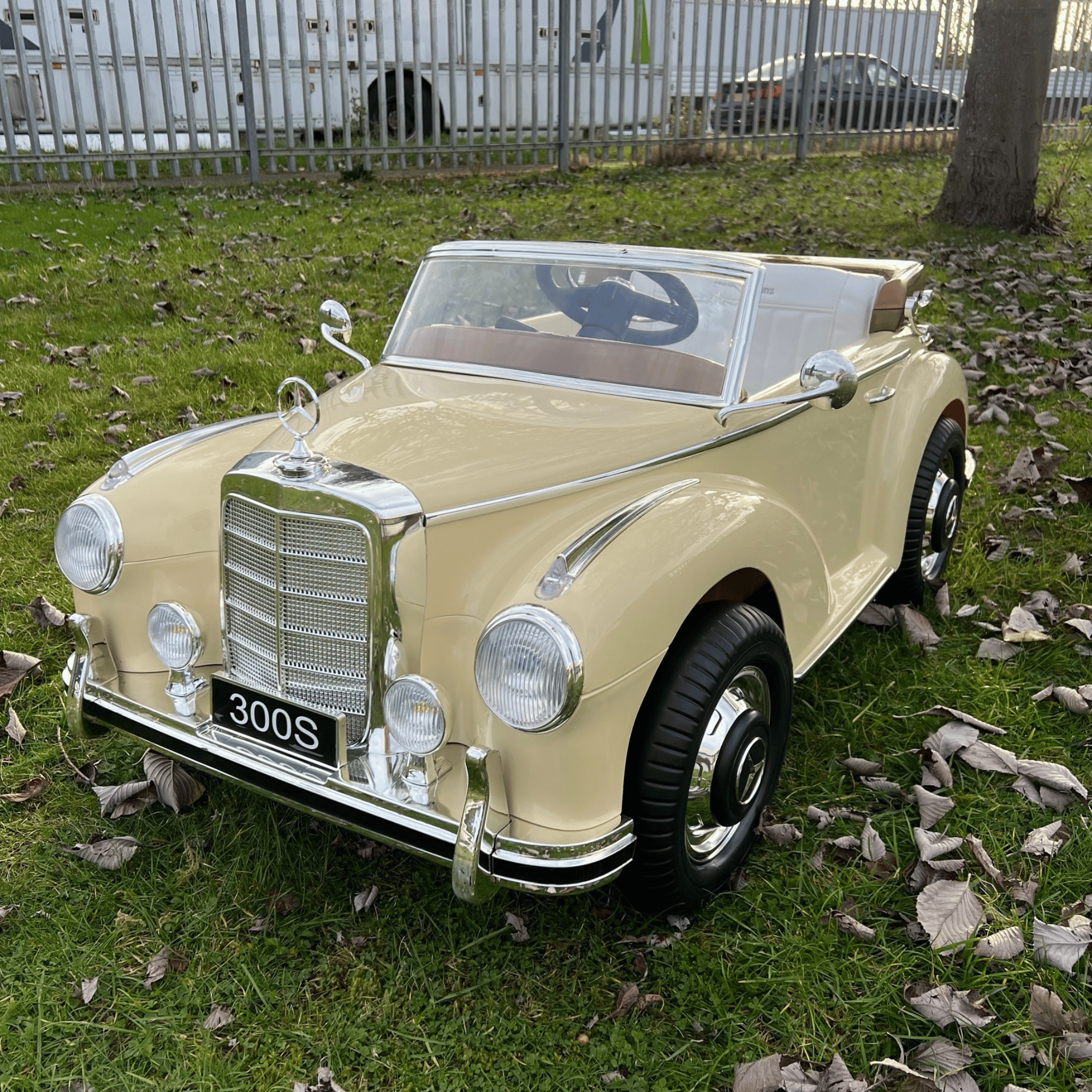 Mercedes Benz Classic 300S