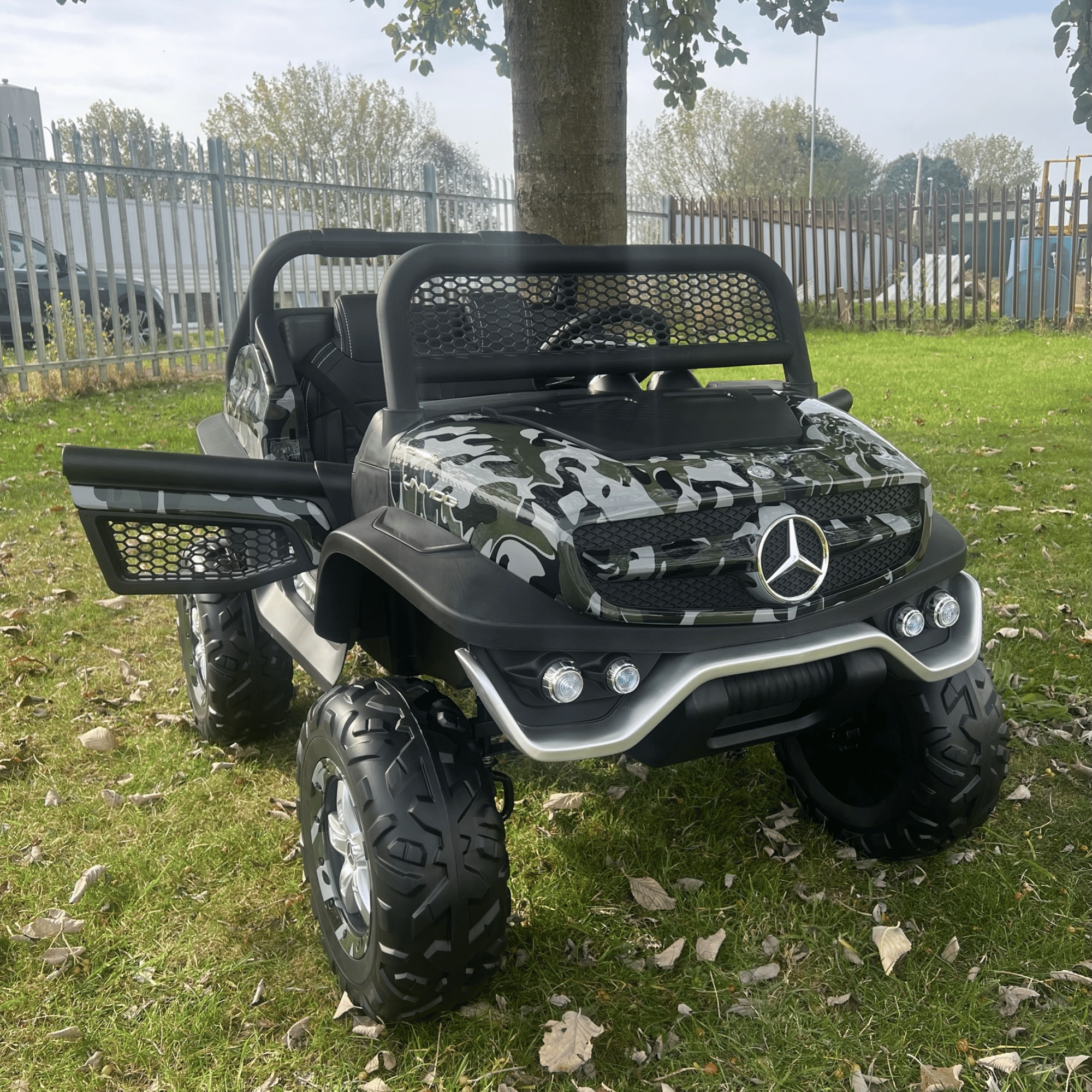 24V Mercedes Benz UniMog - Licensed