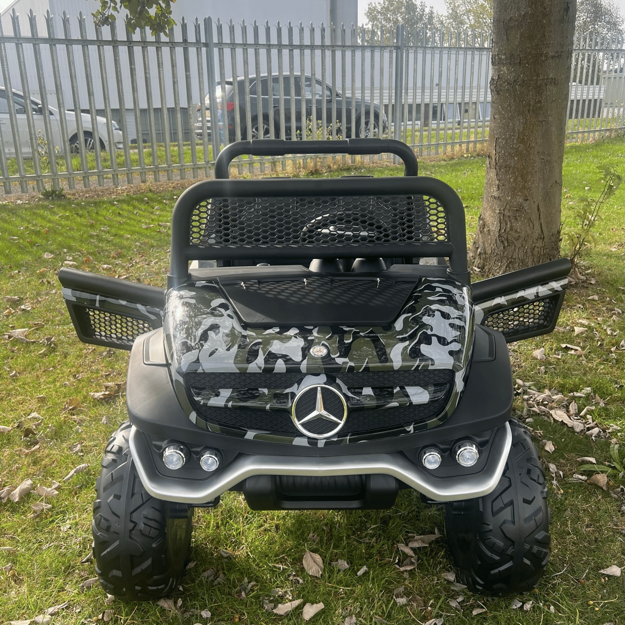 24V Mercedes Benz UniMog - Licensed