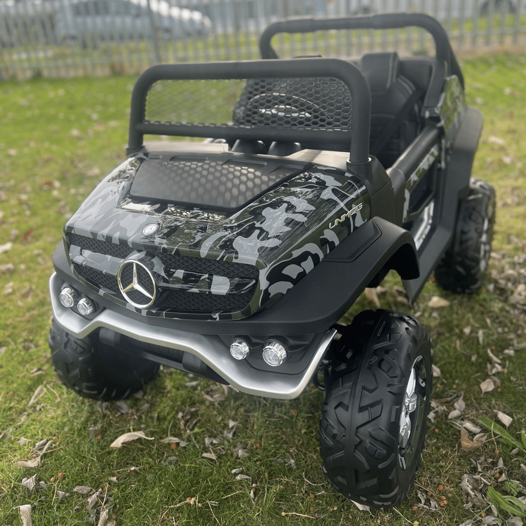 24V Mercedes Benz UniMog - Licensed