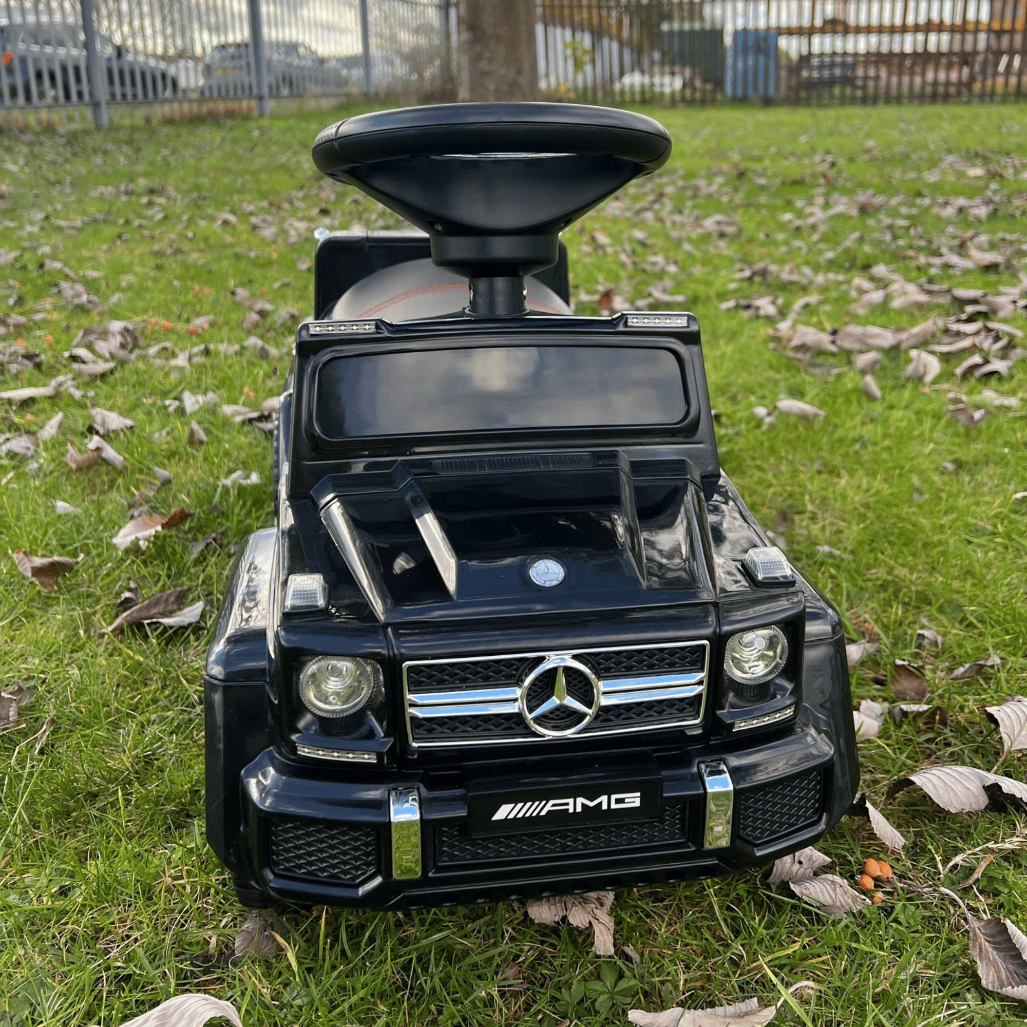 Mercedes G63 6x6 Rutschauto