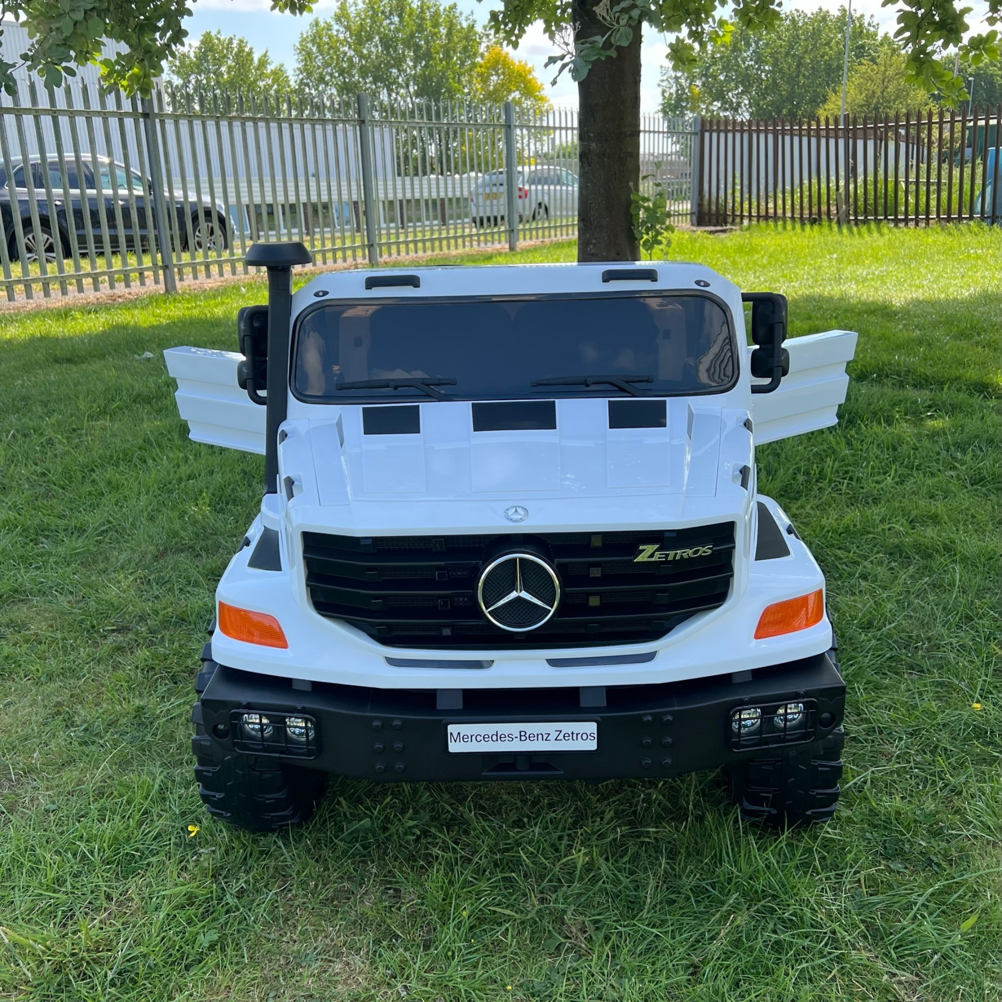 Mercedes Zetros LKW