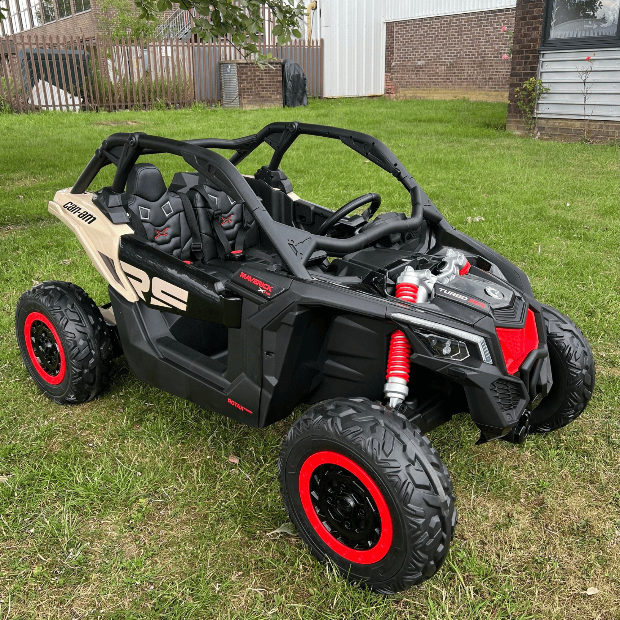 24V Official Can AM Maverick UTV