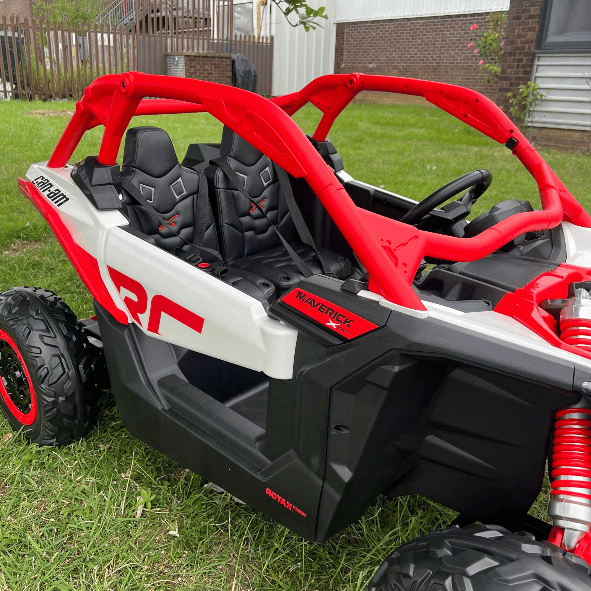 24V Official Can AM Maverick UTV