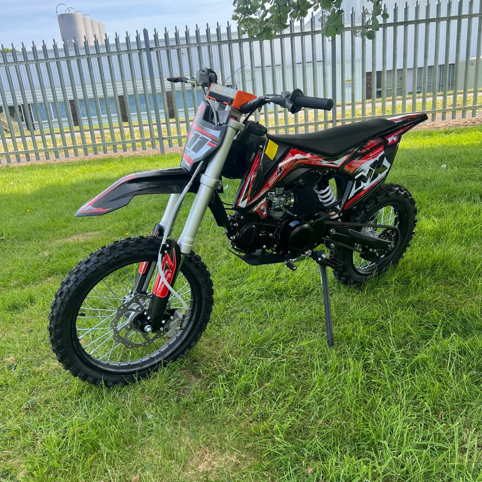 140cc 4-Stroke Teen Petrol Motorbike | OneMX™ PX3S