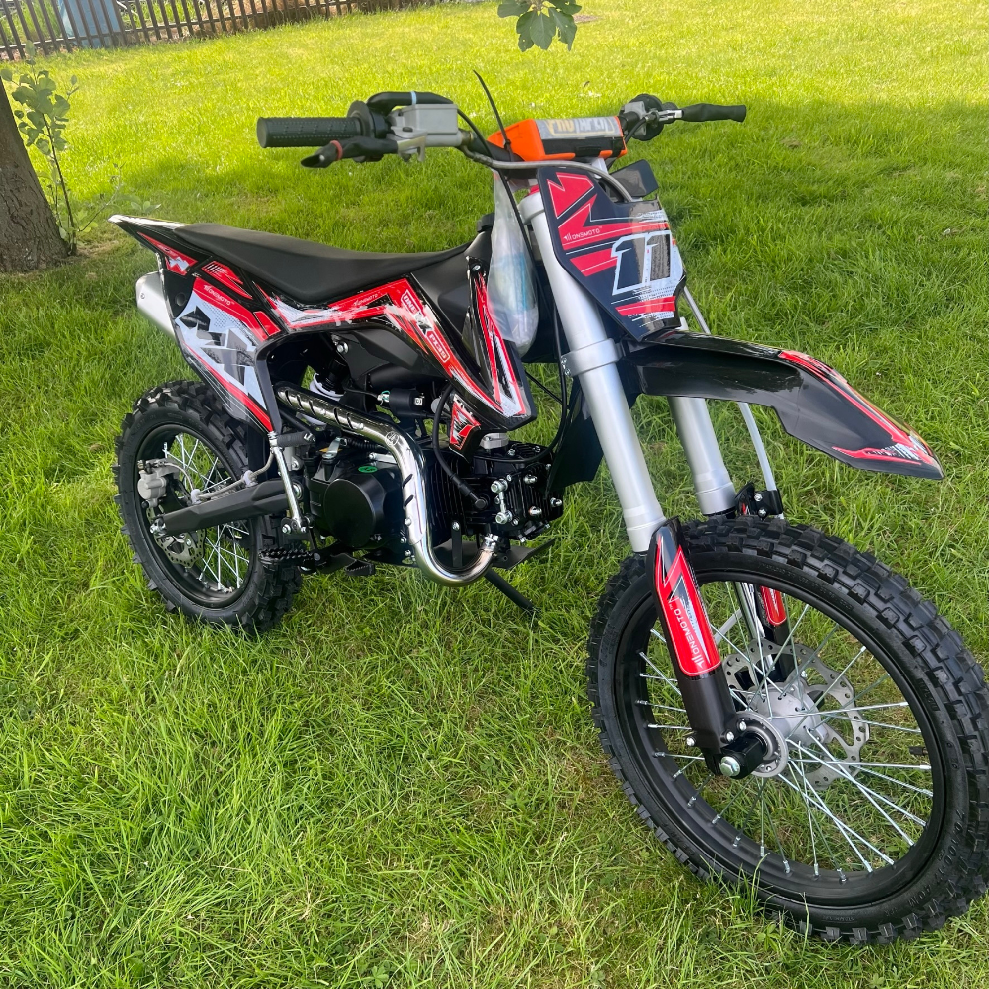 140cc 4-Stroke Teen Petrol Motorbike | OneMX™ PX3S