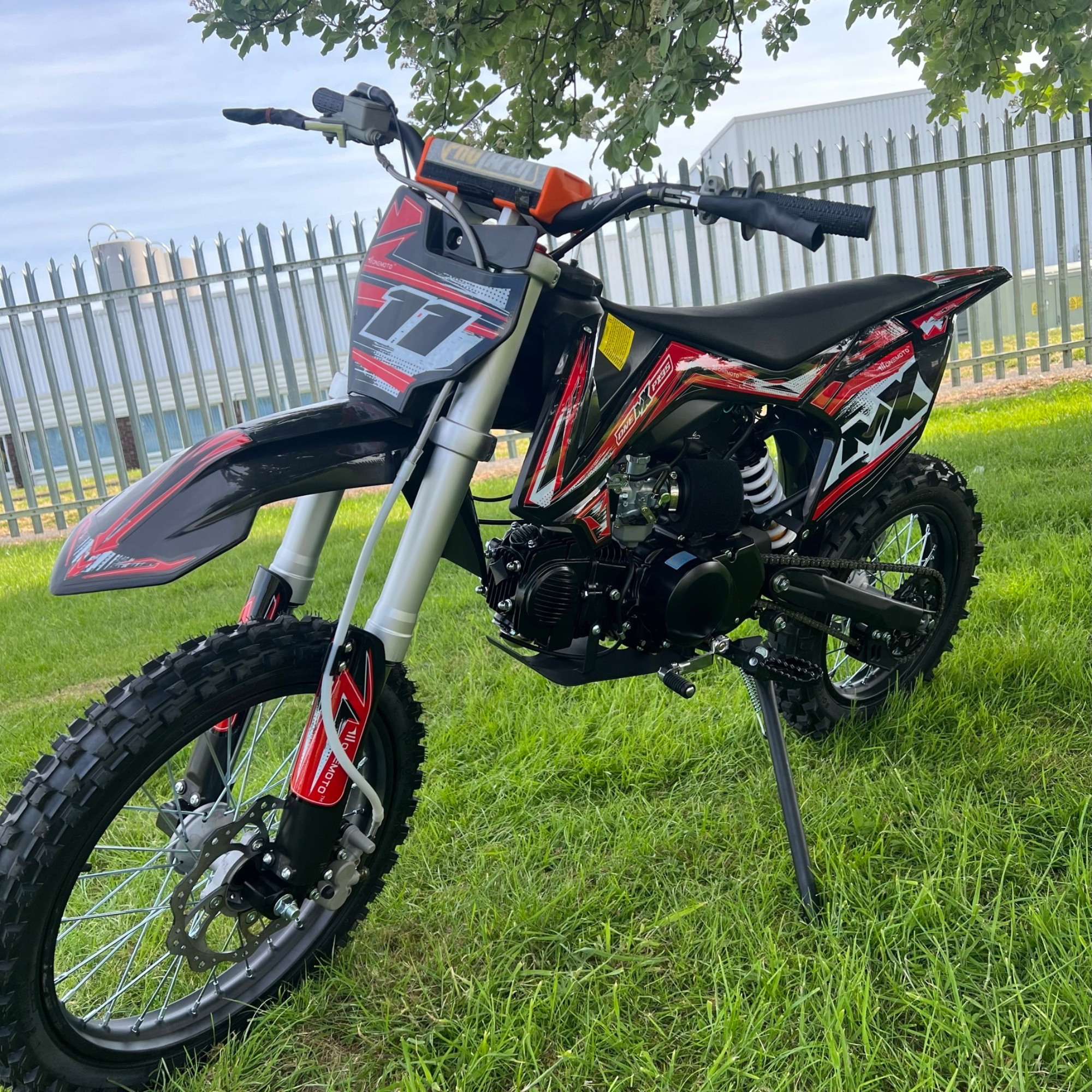140cc 4-Stroke Teen Petrol Motorbike | OneMX™ PX3S