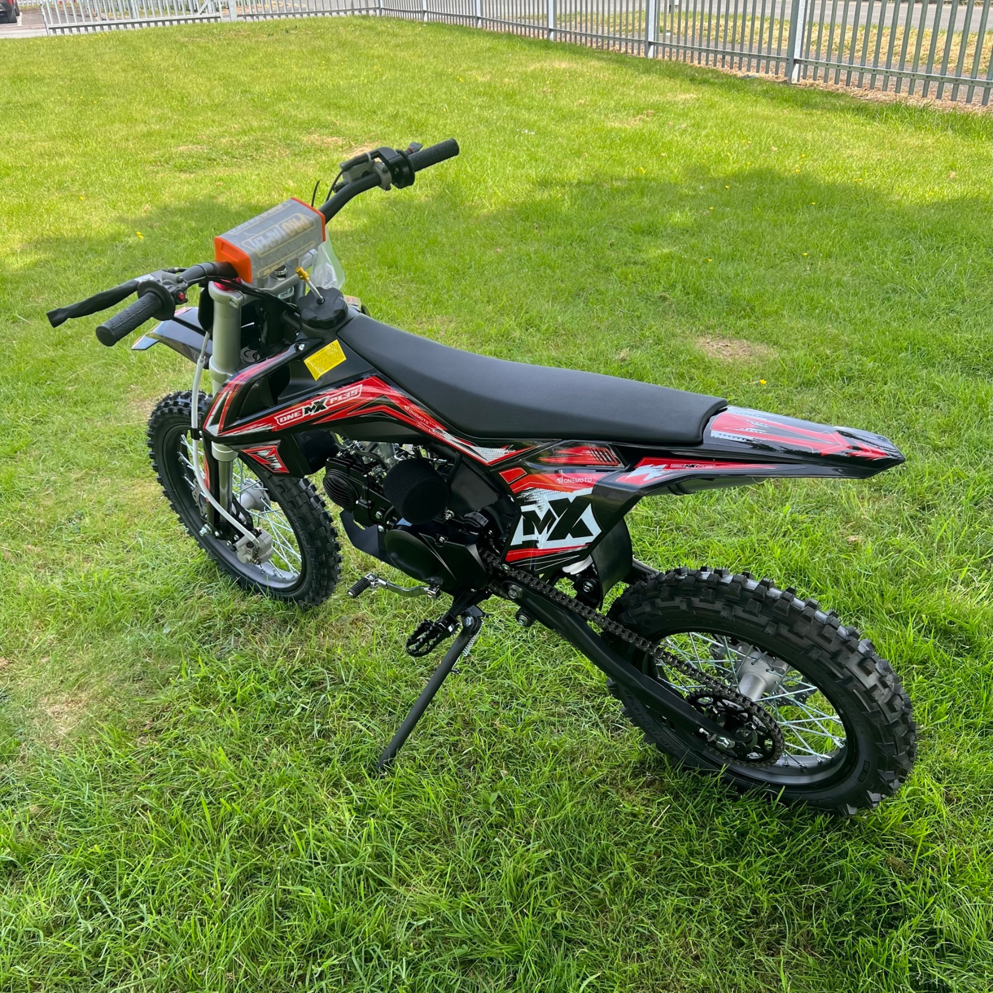 140cc 4-Stroke Teen Petrol Motorbike | OneMX™ PX3S