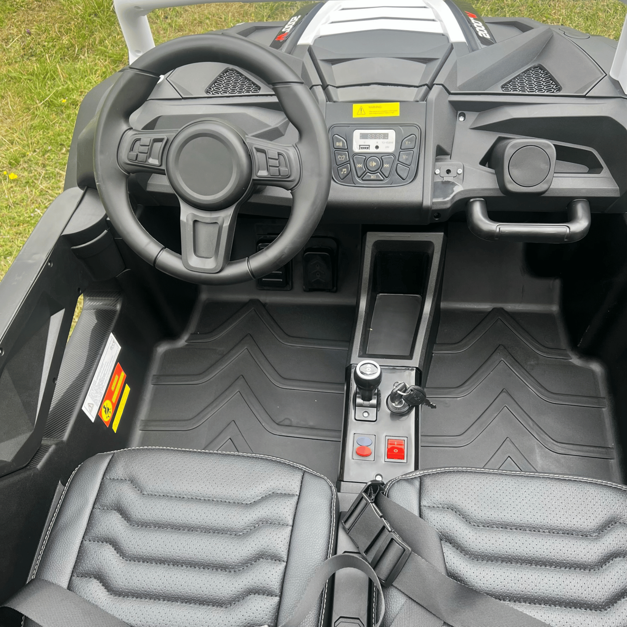 24V RiiRoo OneMX-4 UTV with 4 seats