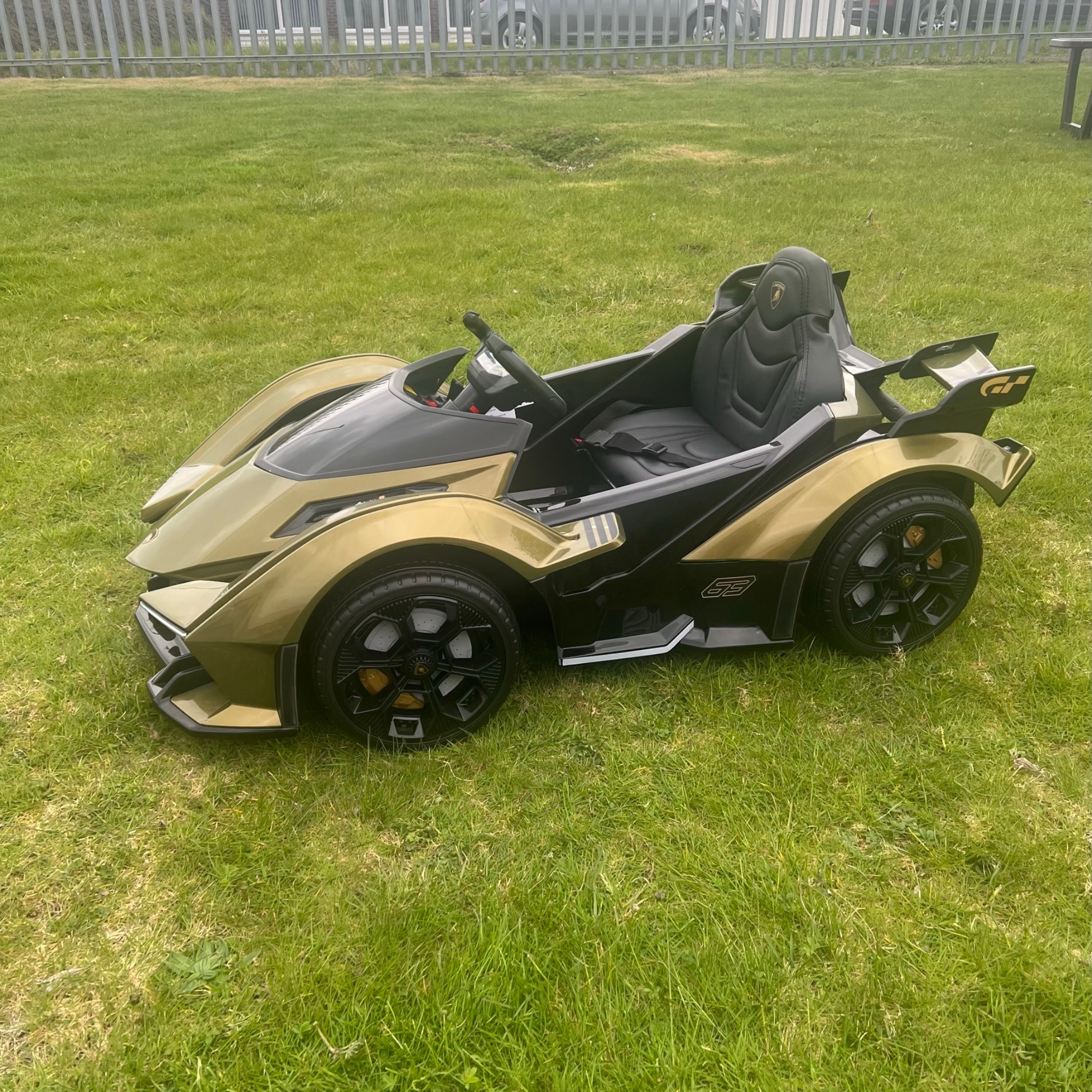 Lamborghini Vision Gran Turismo V12 Edition