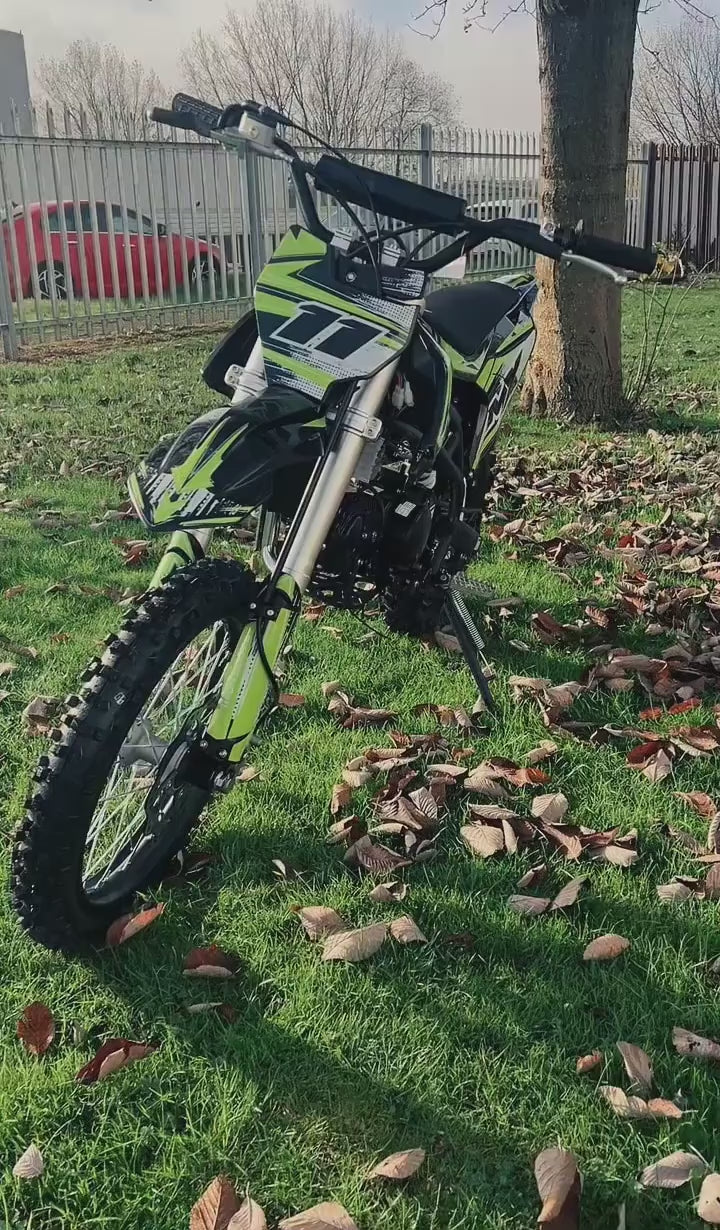 140cc 4-Stroke Teen Petrol Motorbike | OneMX™ PX3S