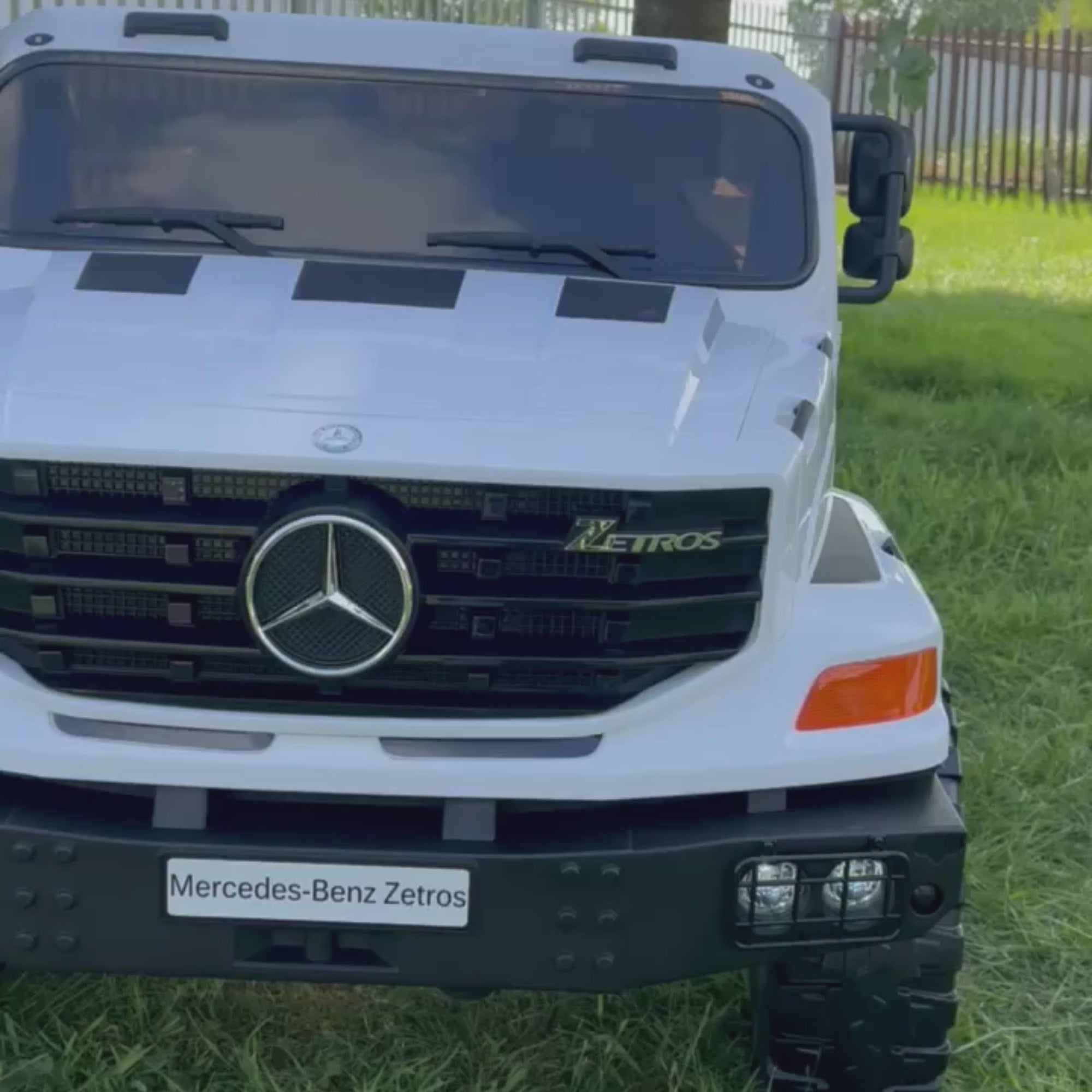 Mercedes Zetros LKW