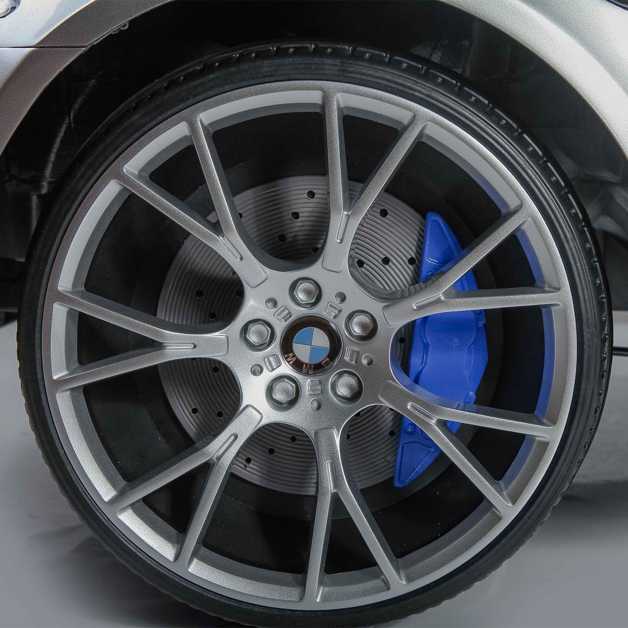 Kids-BMW-M5-12V-Electric-Ride-On-Car-Battery-Electric-Operated-42.jpg