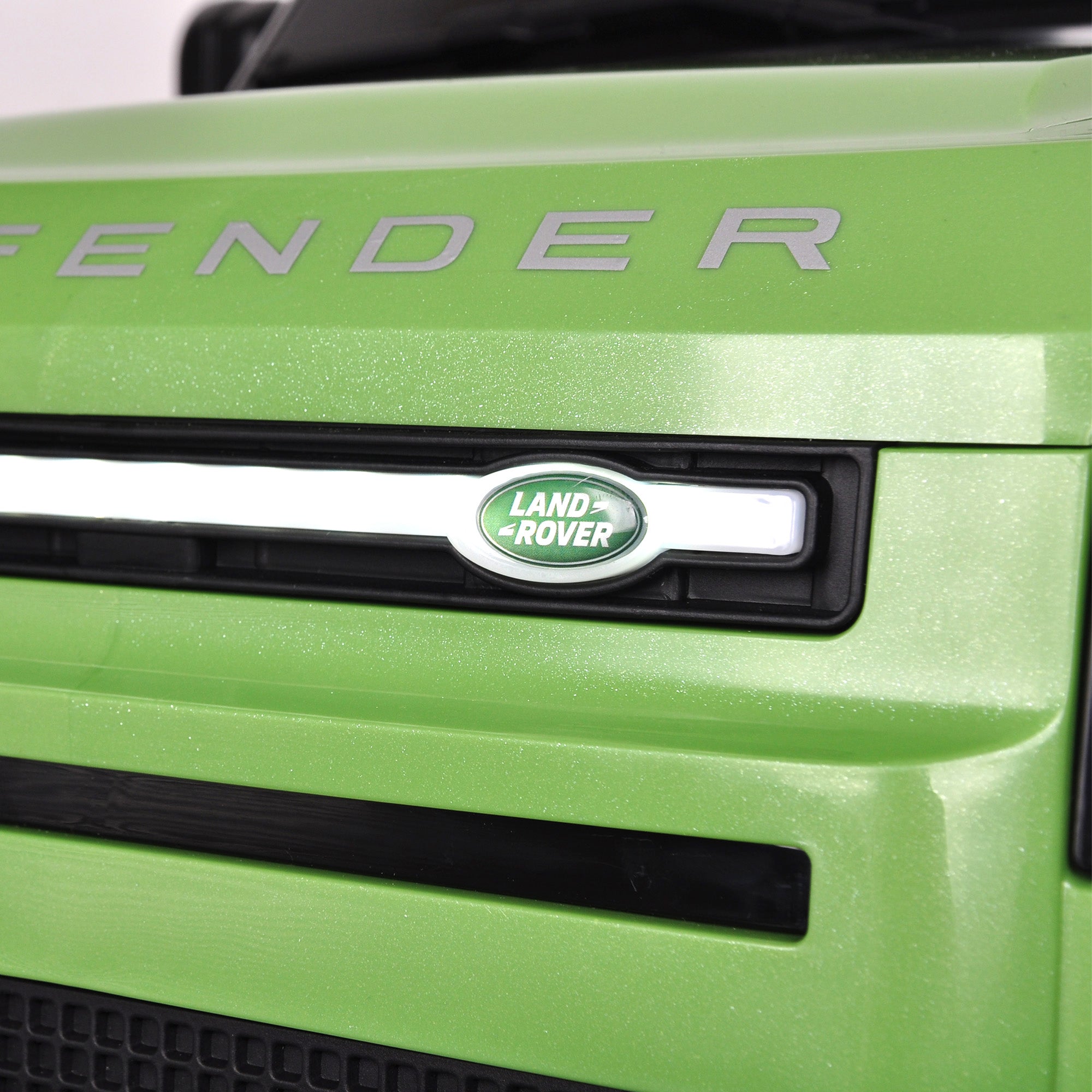 Kids-Land-Rover-Defender-12V-Kids-Ride-On-Electric-Battery-Car-with-Remote-Control-17.jpg