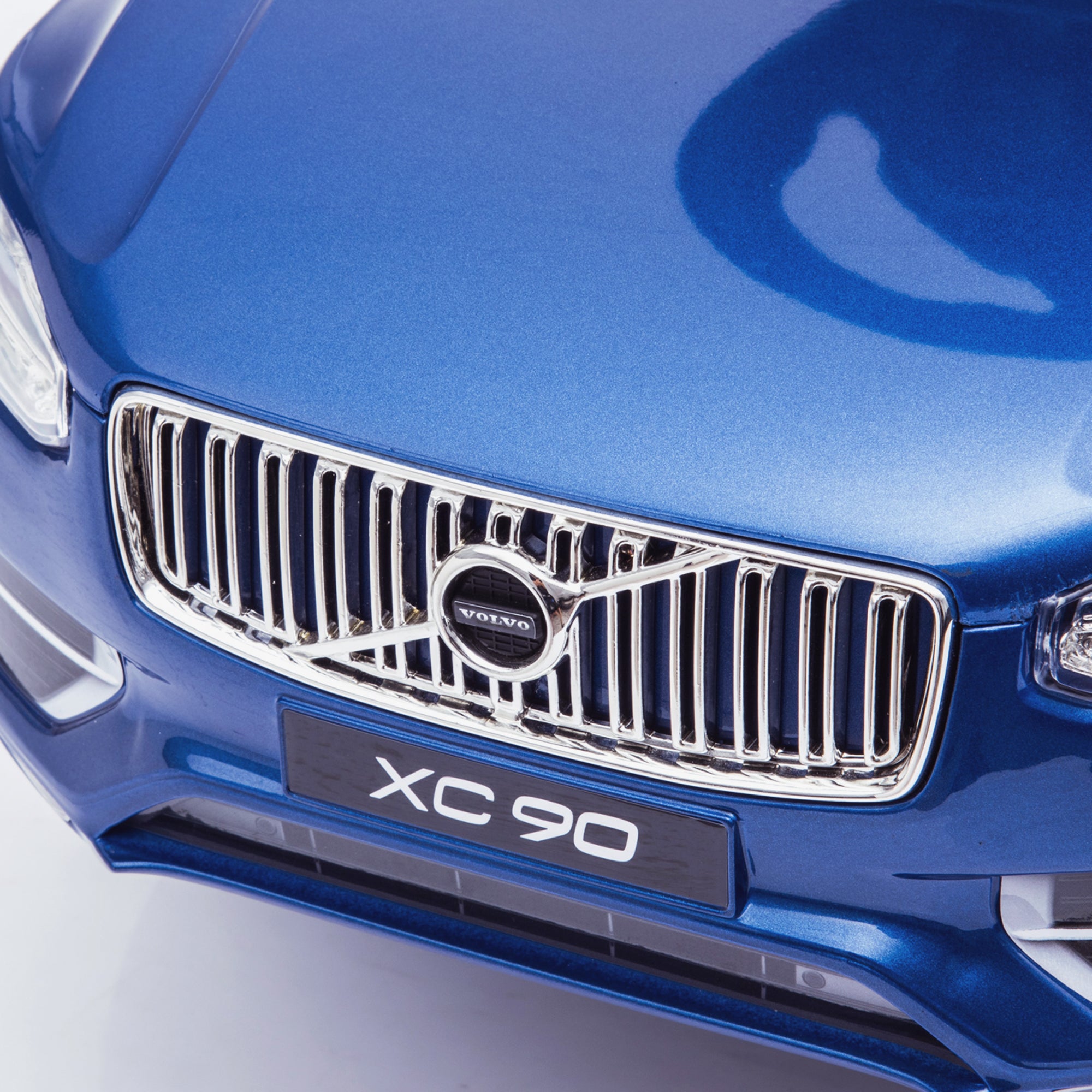 2020 Volvo XC90 Push Along - Licensed