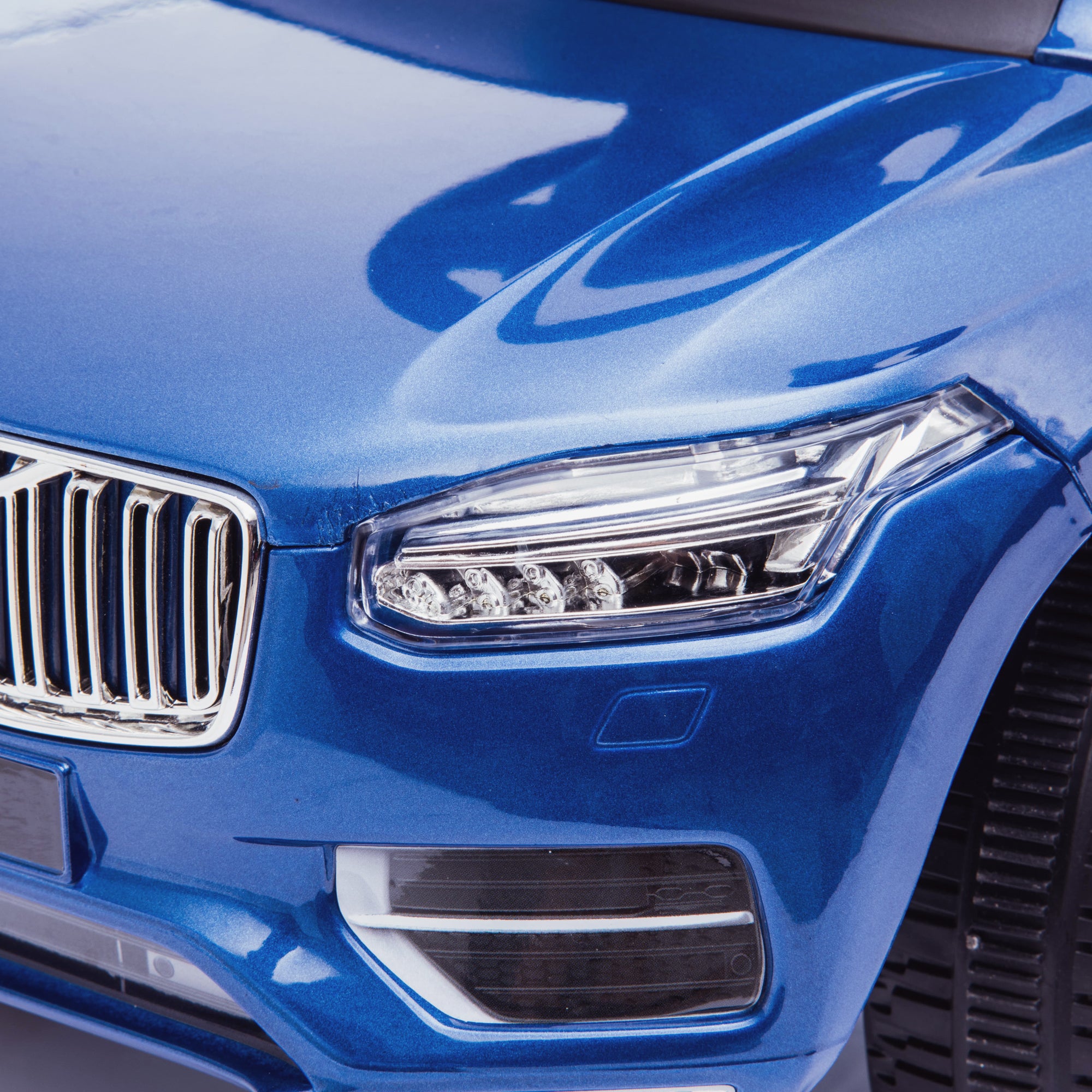 2020 Volvo XC90 Push Along - Licensed