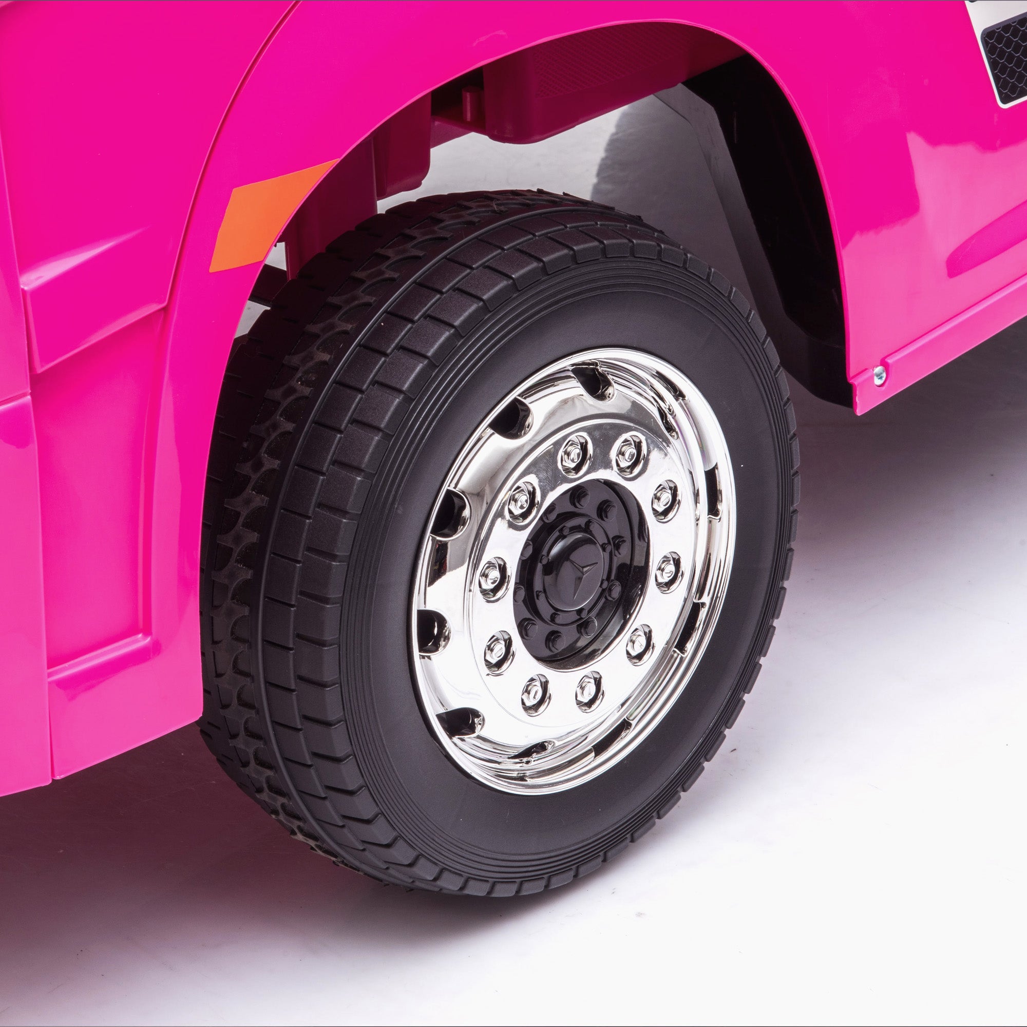 kids mercedes actros licensed ride on electric truck battery operated power wheels with parental remote control main wheels angle benz 24v 4wd