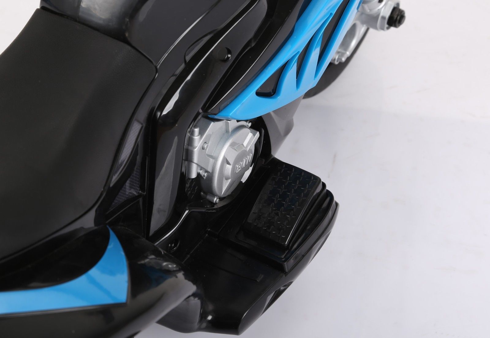 RiiRoo BMW S1000RR Trike - 6V 2WD