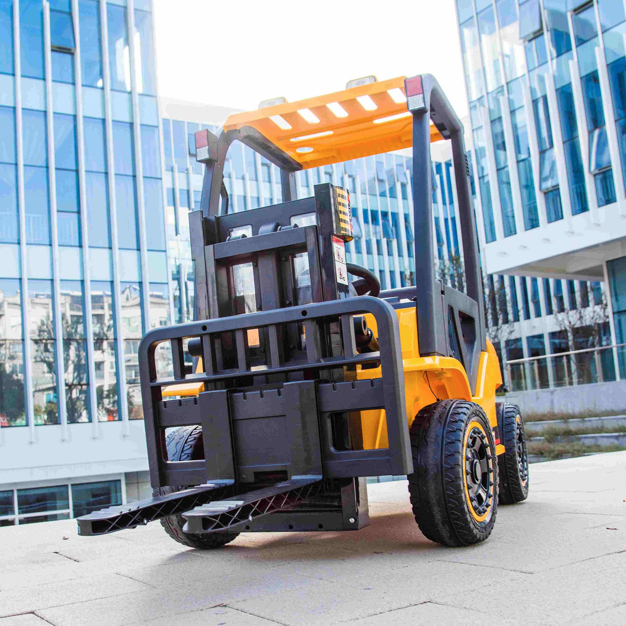 Kids-Electric-Ride-On-Forklift-Truck-12V-Kids-Ride-On-Car-Forklift-Battery-Operated-01.jpg