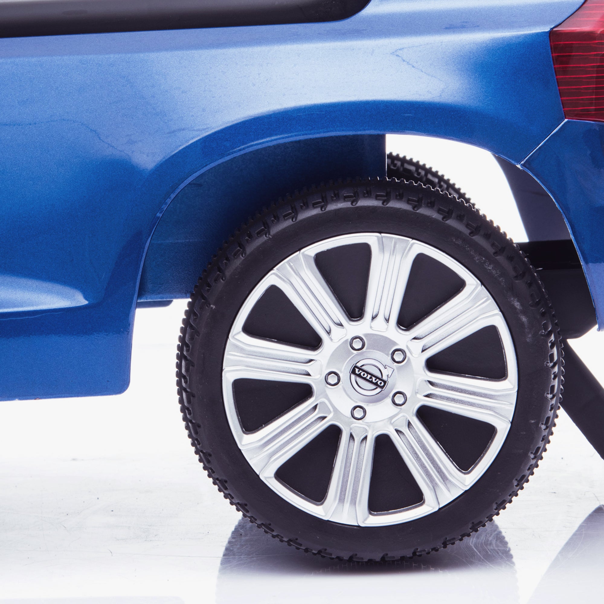 2020 Volvo XC90 Push Along - Licensed