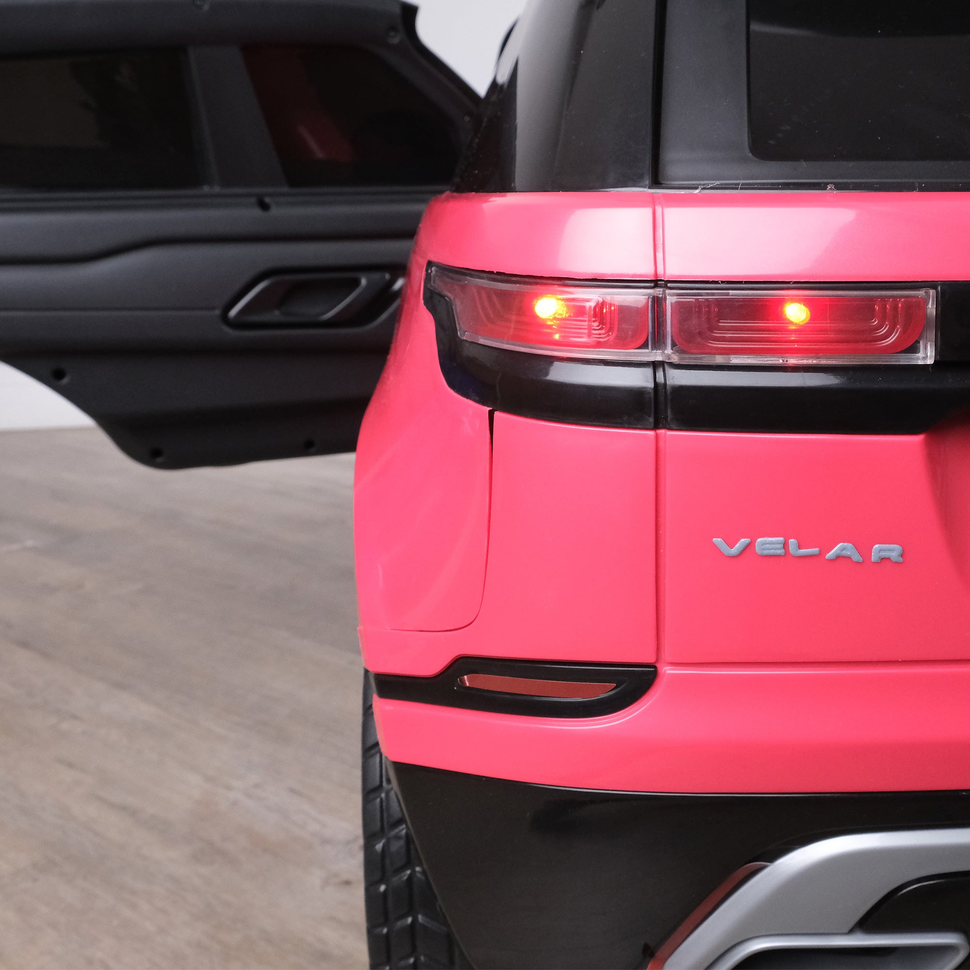 Range Rover Velar - Licensed