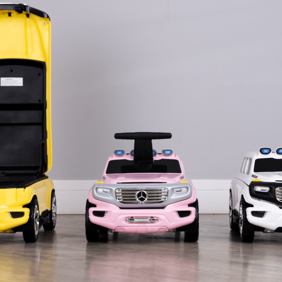 Mercedes G-Force Push Along Suitcase Contest