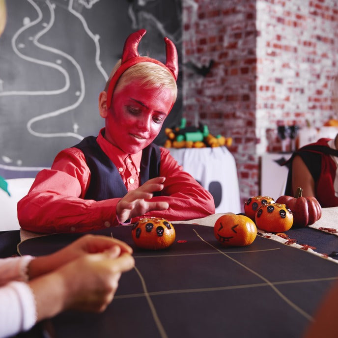 Tips for Socially Distanced Trick or Treating for Halloween
