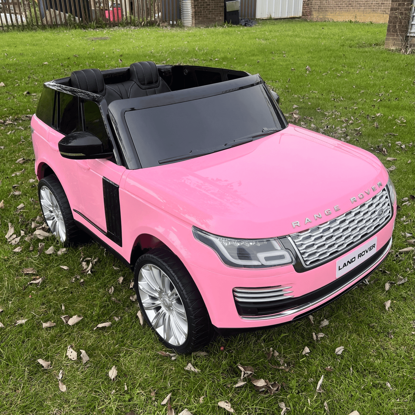 Range Rover Vogue 24V/7AH Battery Electric Ride On Car — RiiRoo
