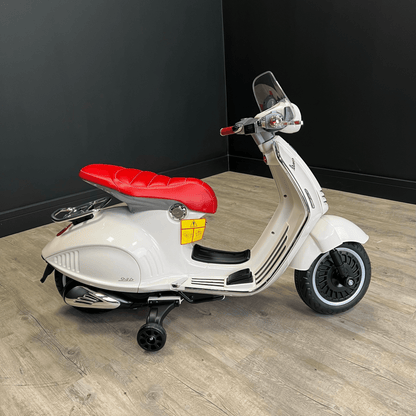 Vespa 946 Licensed