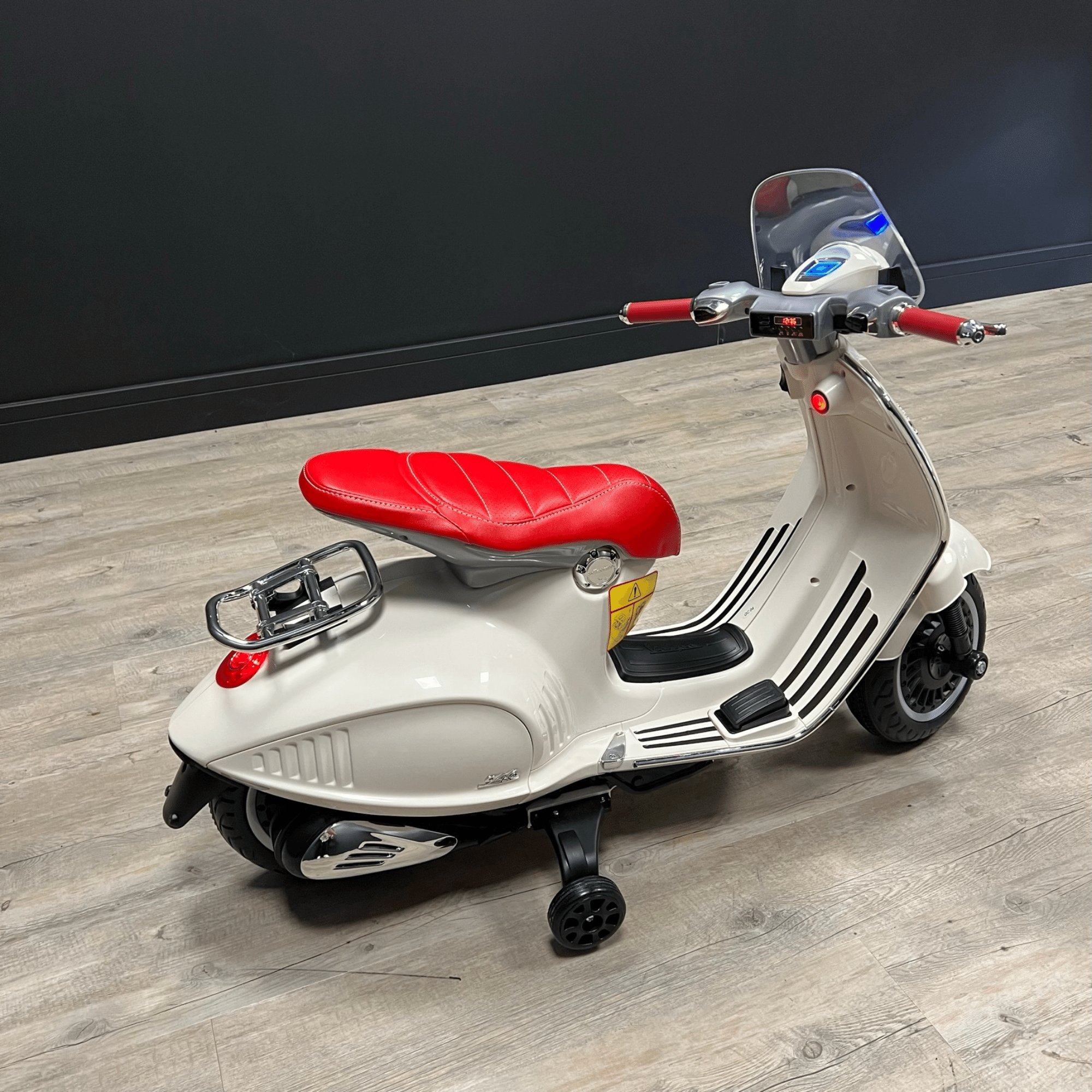 Vespa 946 Lizenziert