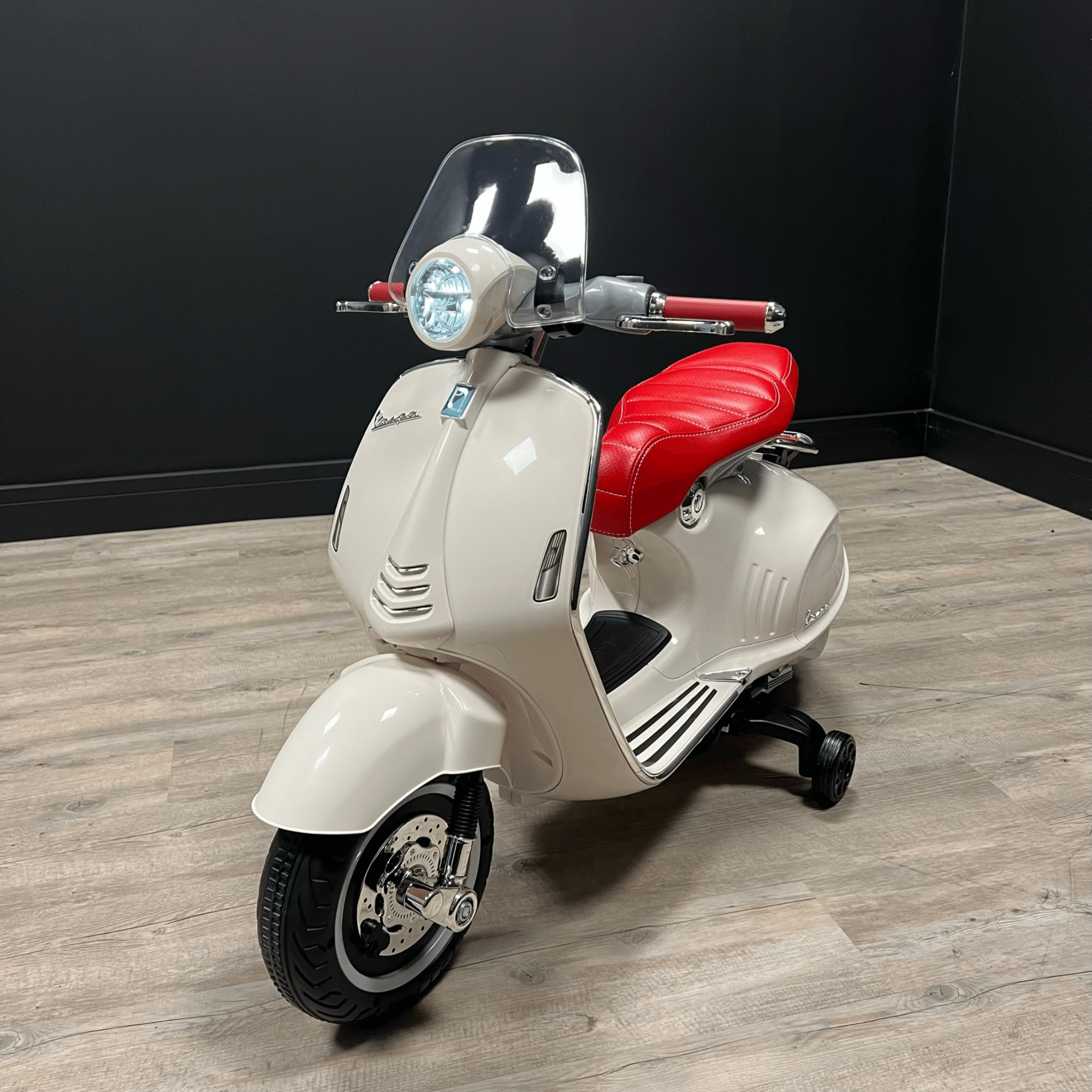 Vespa 946 Lizenziert